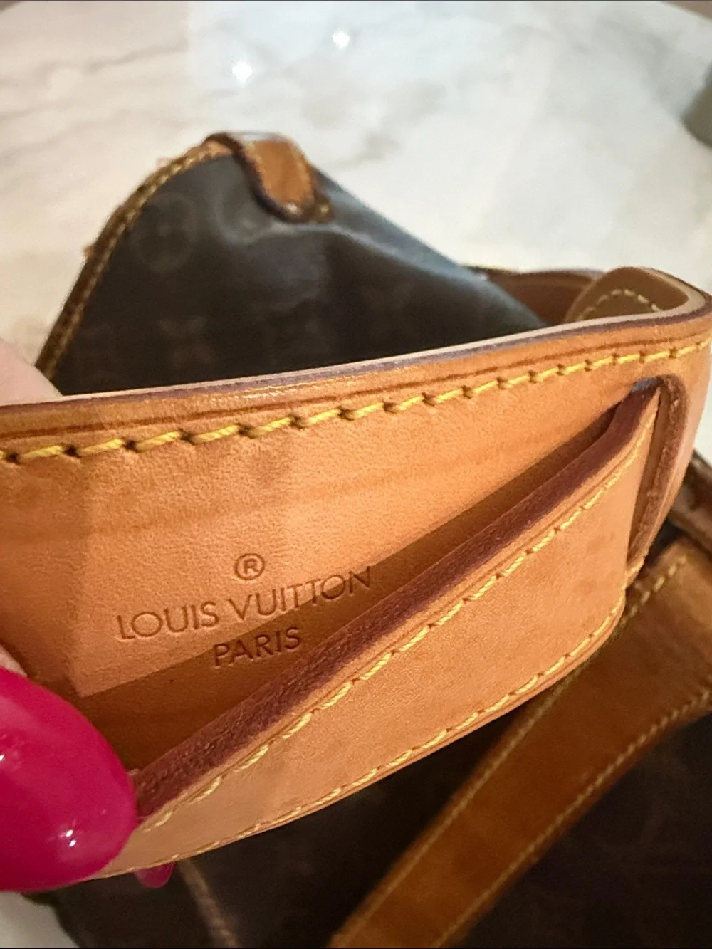 Louis Vuitton Monogram Canvas Messenger Bag